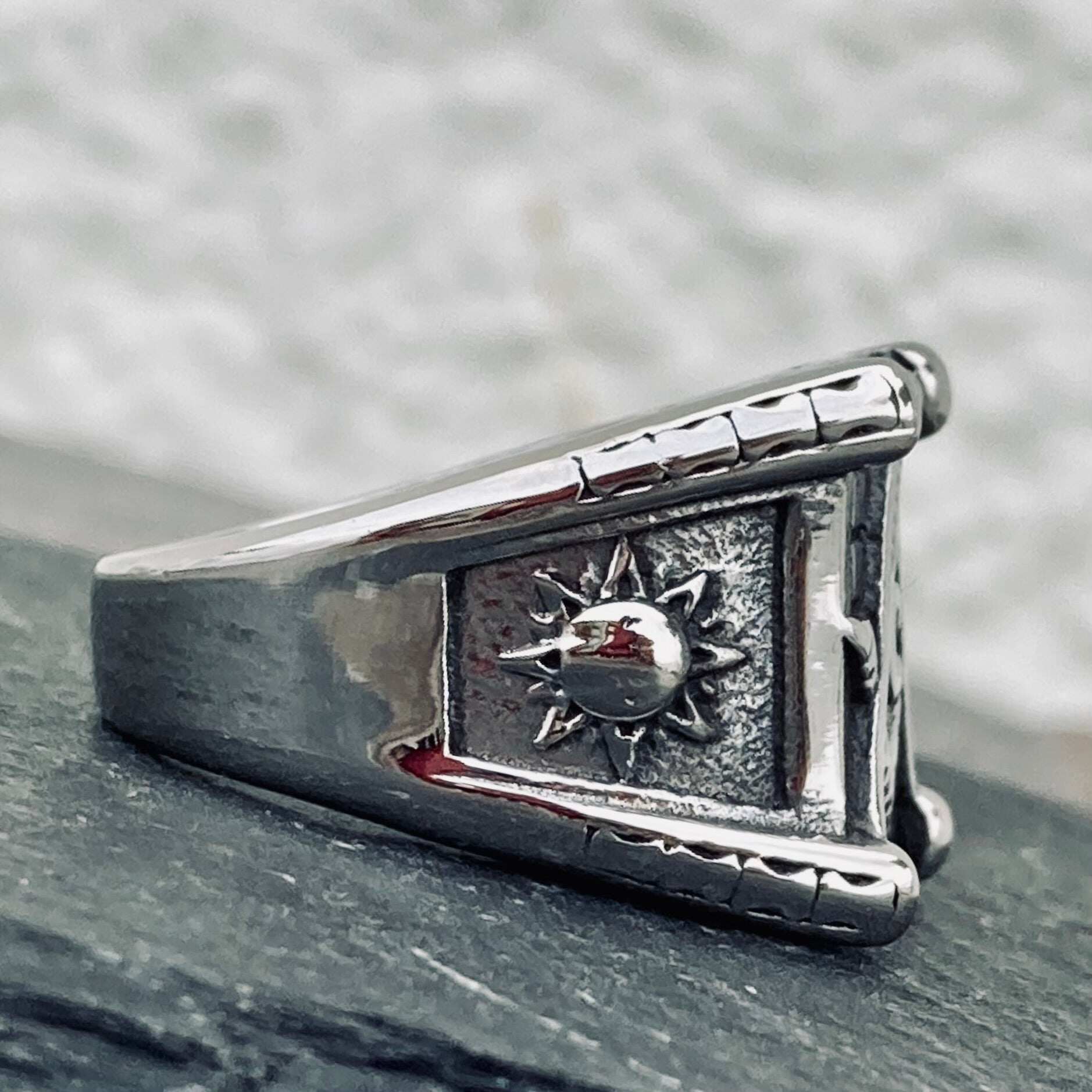 Free Mason Square Ring - Sizes 7-15 - R160