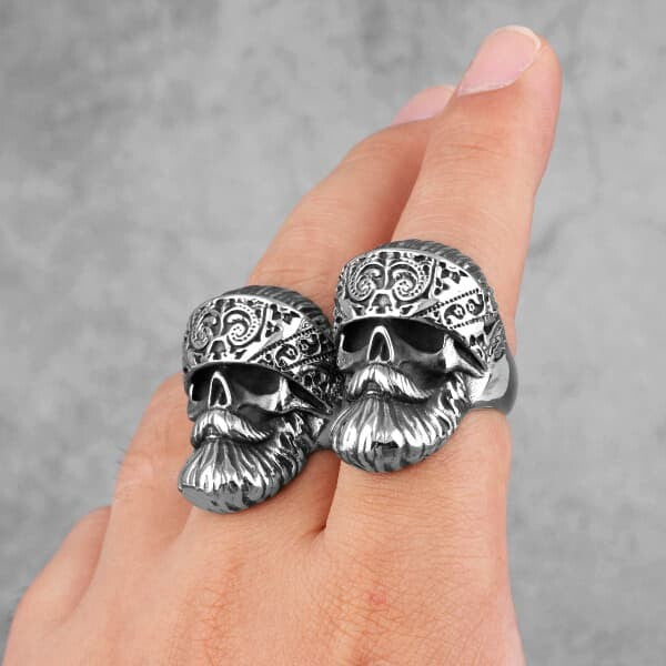 Bandana Beard Skull Ring