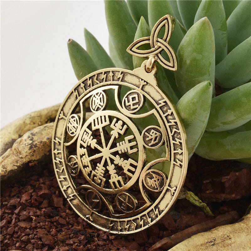 Viking Rune Rune Pendant Necklace