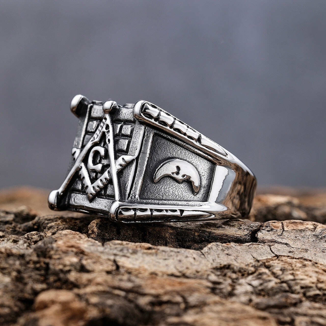Free Mason Square Ring - Sizes 7-15 - R160