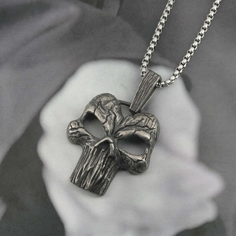 Ancient Viking Skull Pendant - Necklace (711)